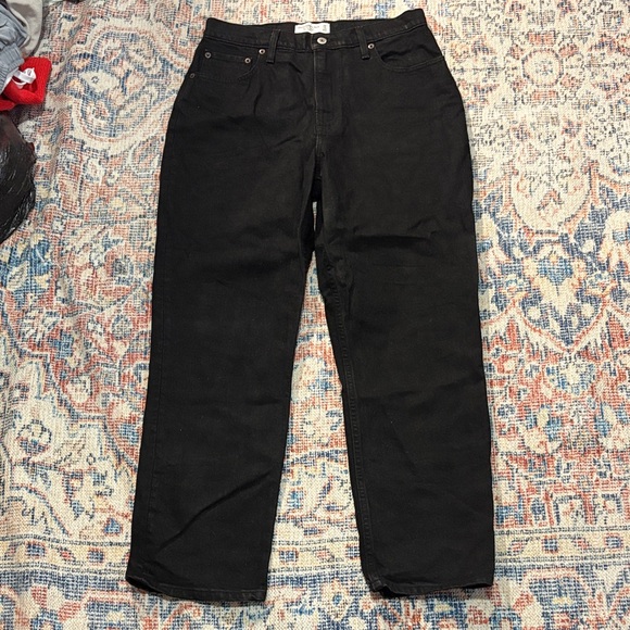 Abercrombie & Fitch Denim - Abercrombie The ‘90s Straight Ultra High Rise Jeans SZ 30/10 Short EUC